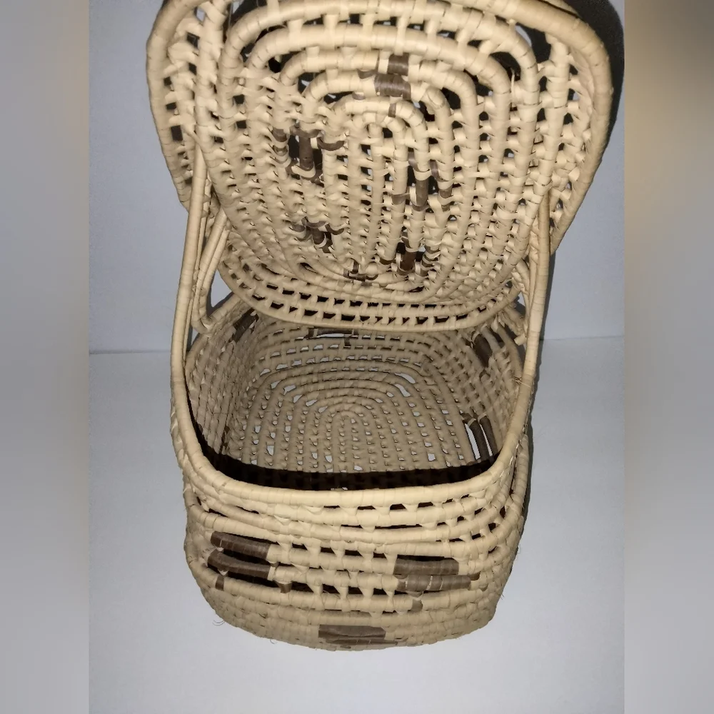 Multi Purpose Hand Woven Double Handle Yucca Basket with Top Cover